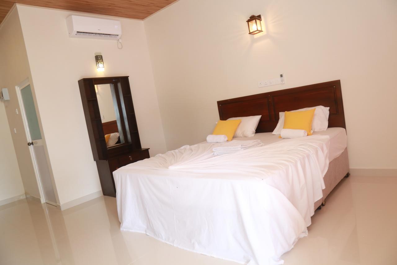 Serene Beach Hotel Dikwella Εξωτερικό φωτογραφία