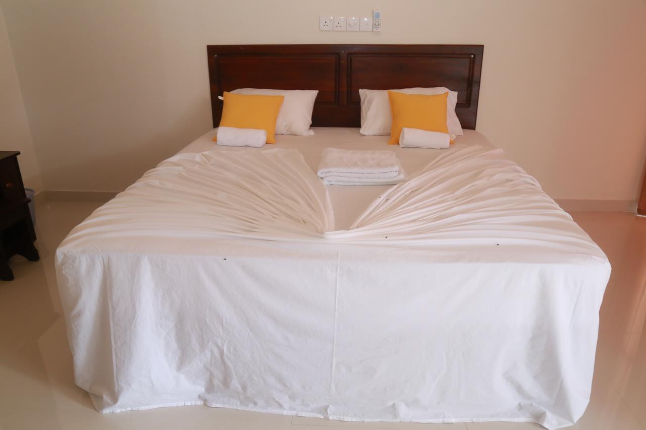 Serene Beach Hotel Dikwella Εξωτερικό φωτογραφία